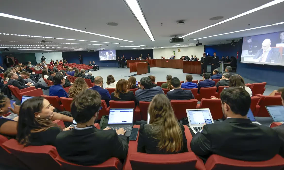 STF torna mais 10 réus pela trama golpista; total chega a 31