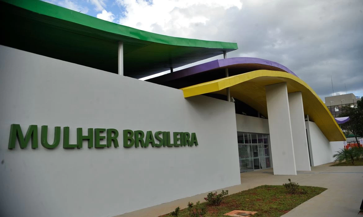 Acordo viabiliza construção de 40 Casas da Mulher Brasileira até 2026