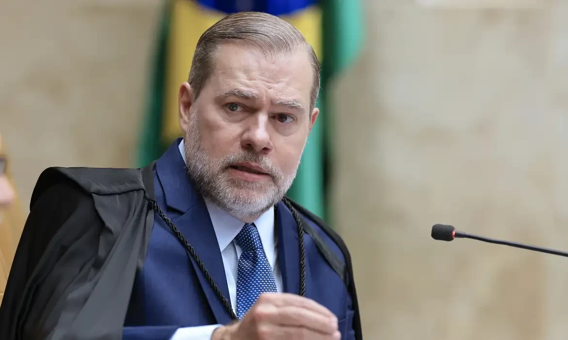 Toffoli tira sigilo de depoimentos de Vorcaro e ex-presidente do BRB