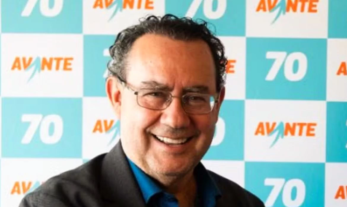 Avante oficializa Augusto Cury como candidato à Presidência