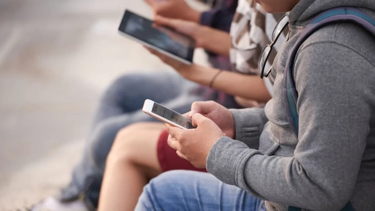 Celular roubado: veja como identificar sinais de irregularidade no aparelho e o que fazer caso receba intimação da polícia