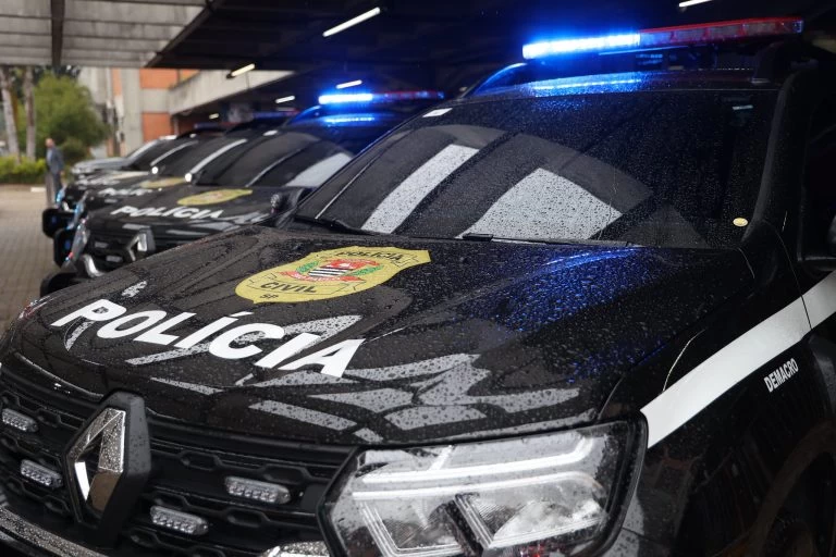 Operação da Polícia de SP e MP contra o PCC prende influenciadora digital e bloqueia R$ 327 milhões