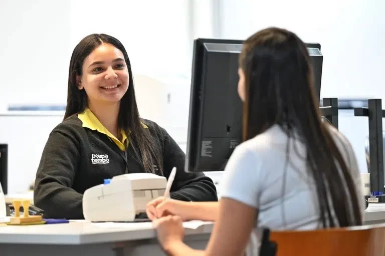 De renovação da CNH à emissão de antecedentes criminais: veja os serviços mais acessados do Poupatempo