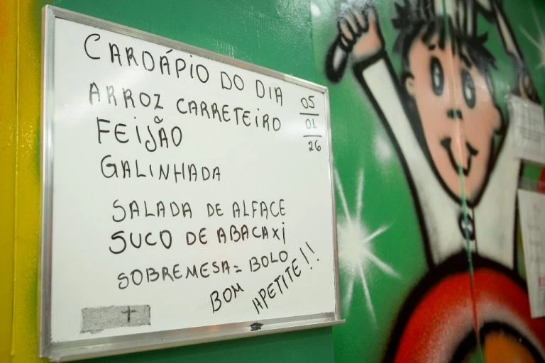 Almoço nas férias: escolas da rede de SP preparam cardápios com nutricionistas para recepcionar estudantes
