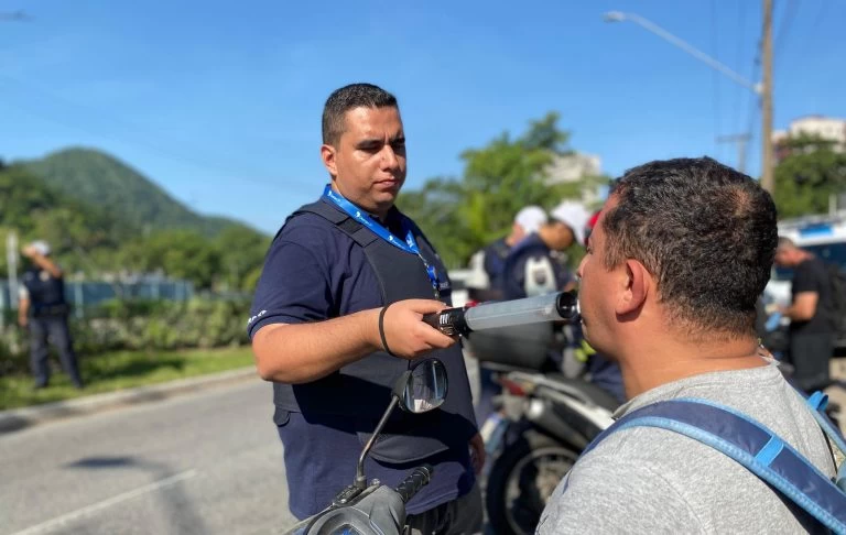 Combate à alcoolemia tem mês recorde em agosto, com 105.000 motoristas fiscalizados, diz Detran-SP