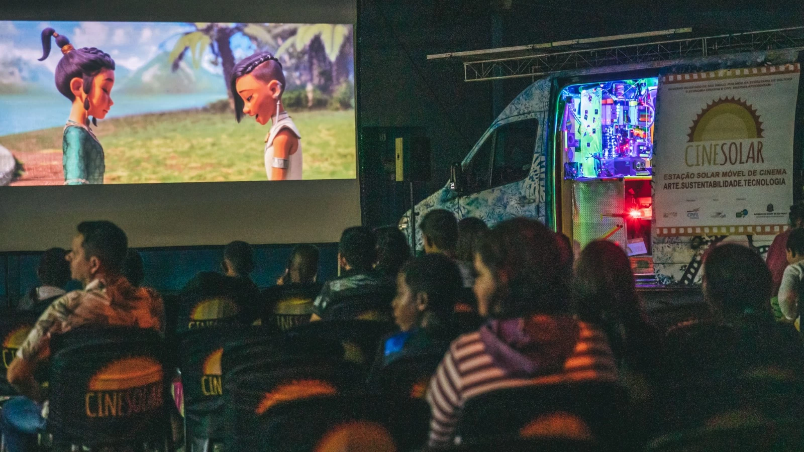 CineSolar terá sessões gratuitas de cinema em George Oetterer