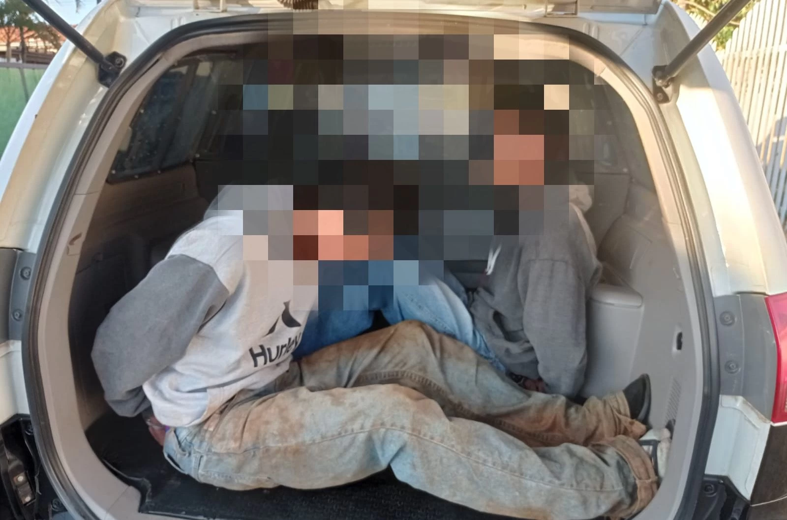 Polícia Civil prende suspeitos de estuprar jovem durante Festa do Peão