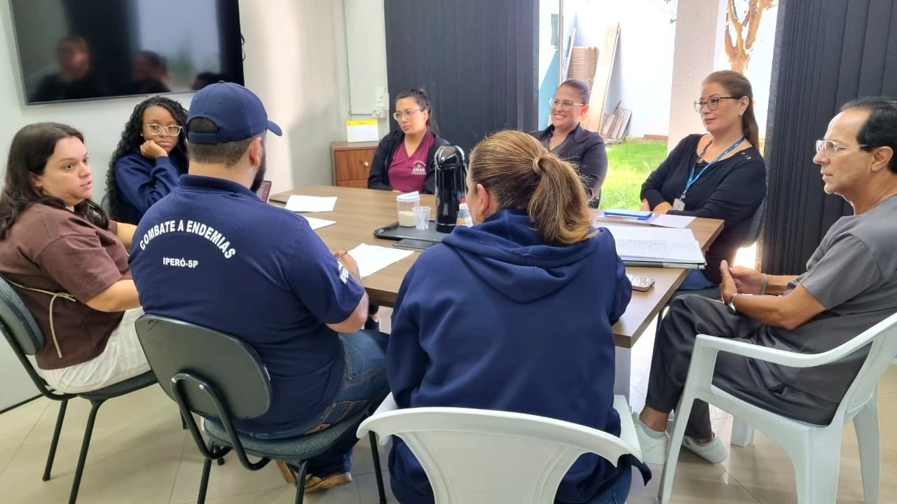Prefeitura de Iperó realiza reunião técnica envolvendo várias secretarias para avaliar ações contra a dengue e reforça importância da prevenção