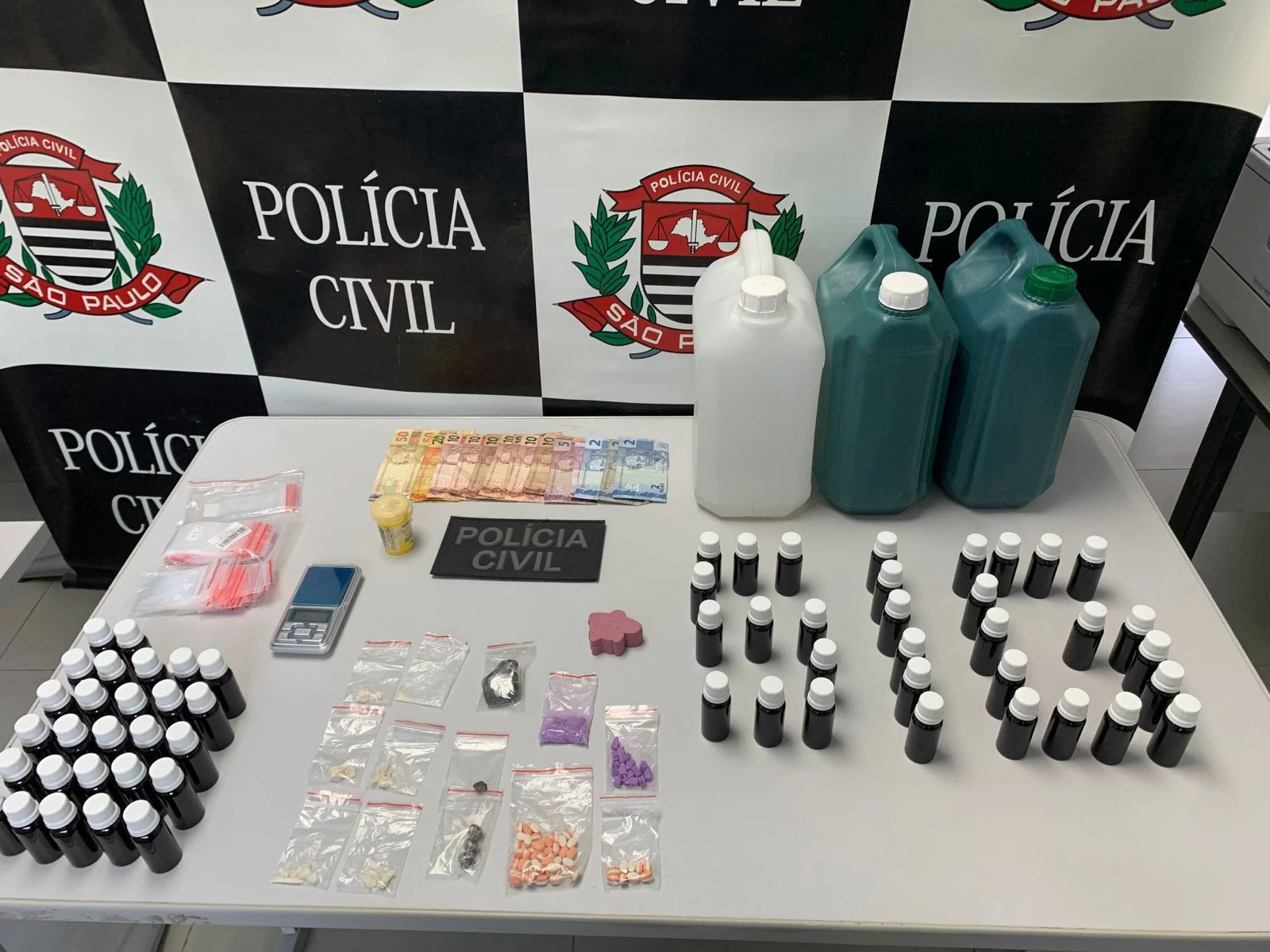 Polícia Civil prende dois suspeitos de tráfico de drogas em Sorocaba