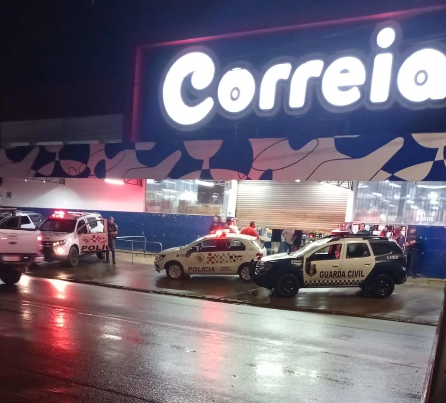 Confusão em Supermercado no Bairro de George Oetterer termina com homem baleado