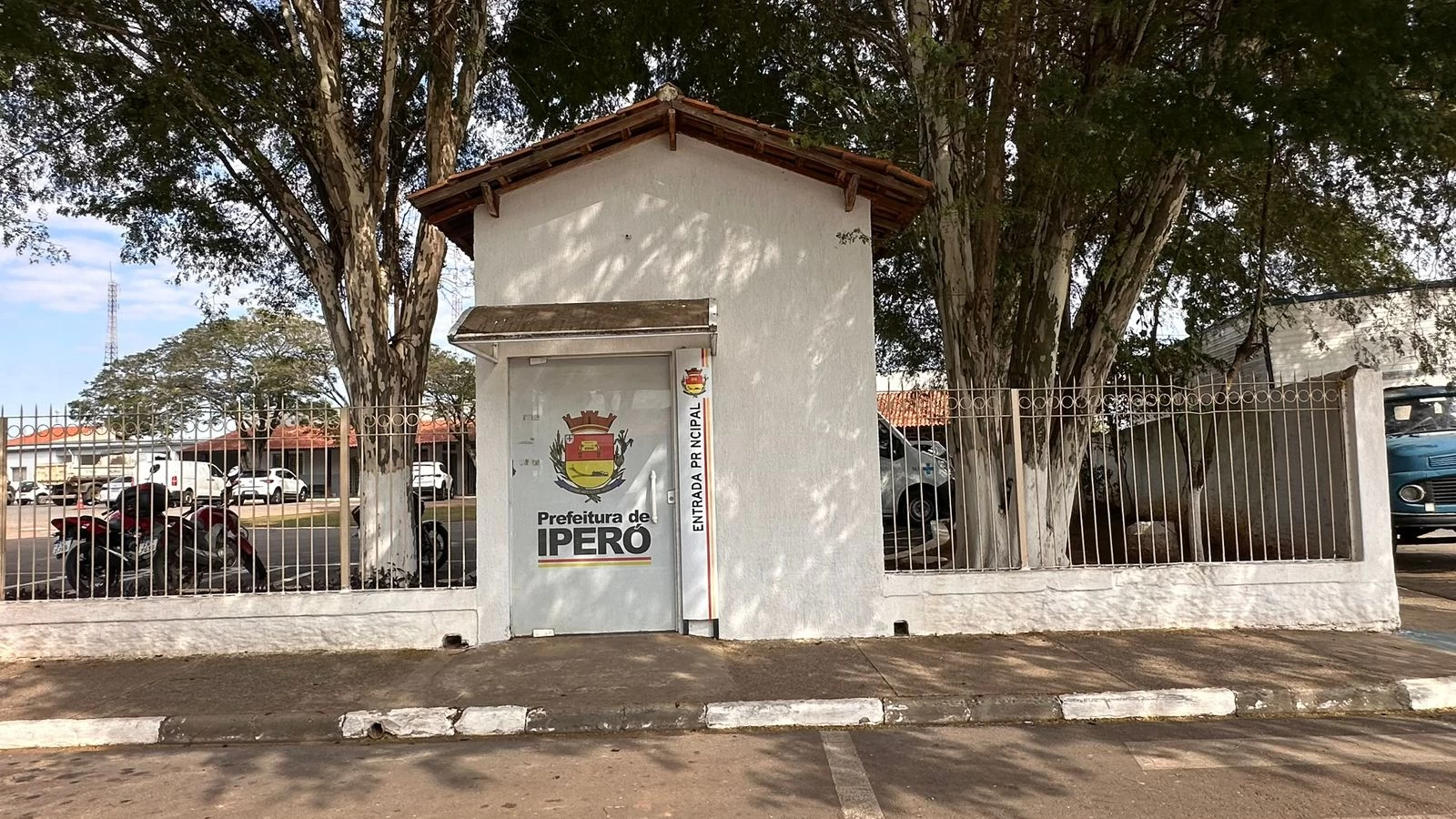 Falta de AVCB nas escolas, falta de transparência pública, descumprimento de meta do Plano Nacional de Educação... sobram problemas apontados pelo TCE