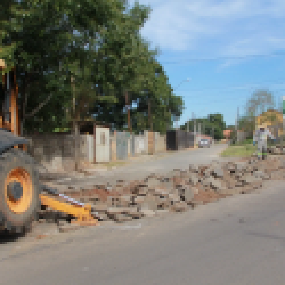 Obras são iniciadas na Rua dos Moreiras, em Iperó