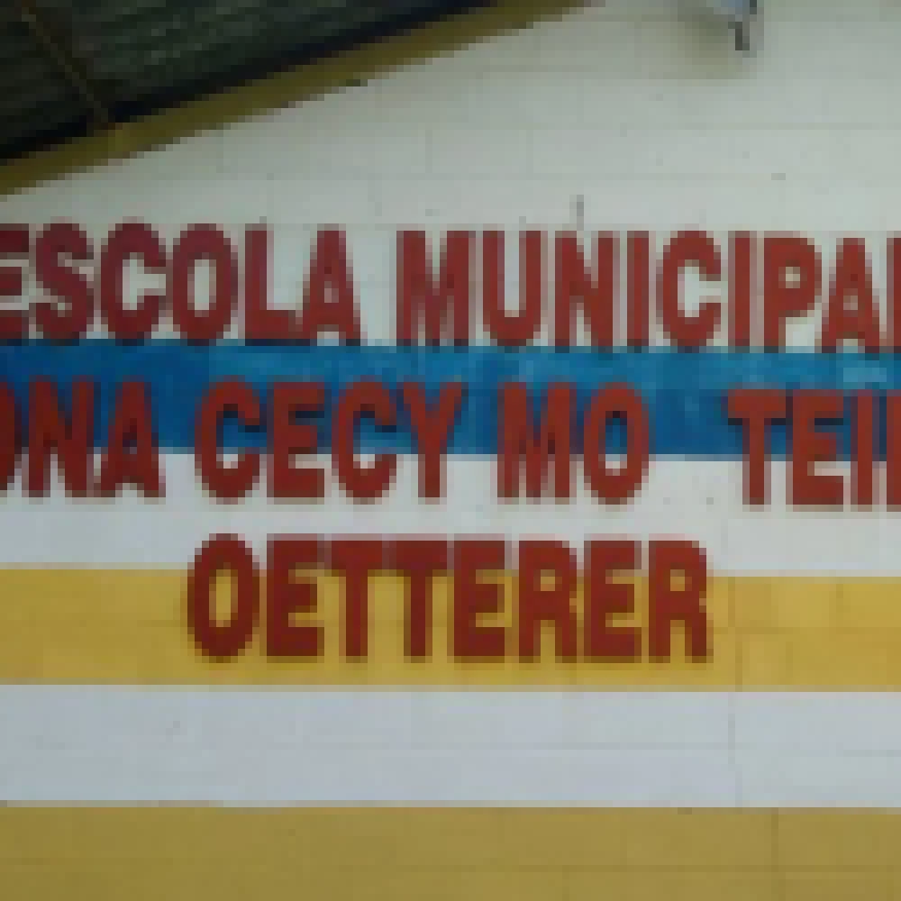 Vândalos depredam unidade escolar