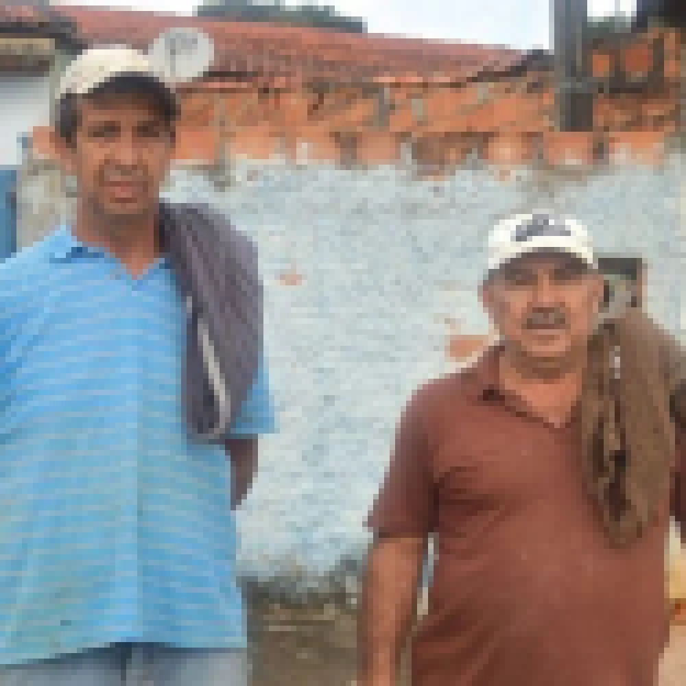 Mau cheiro incomoda moradores da Vila Augusta