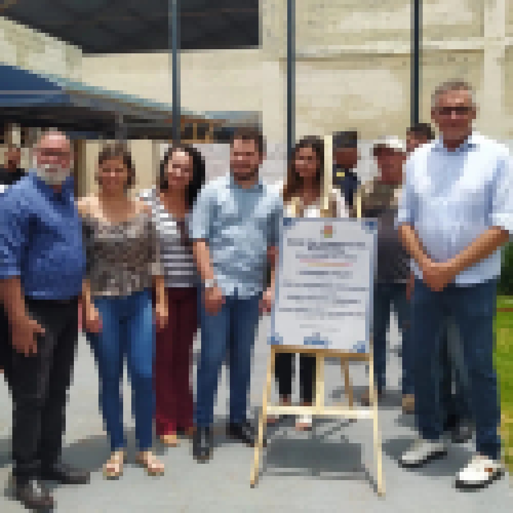 Prefeitura inaugura Base da GCM e uma Praça em George Oetterer