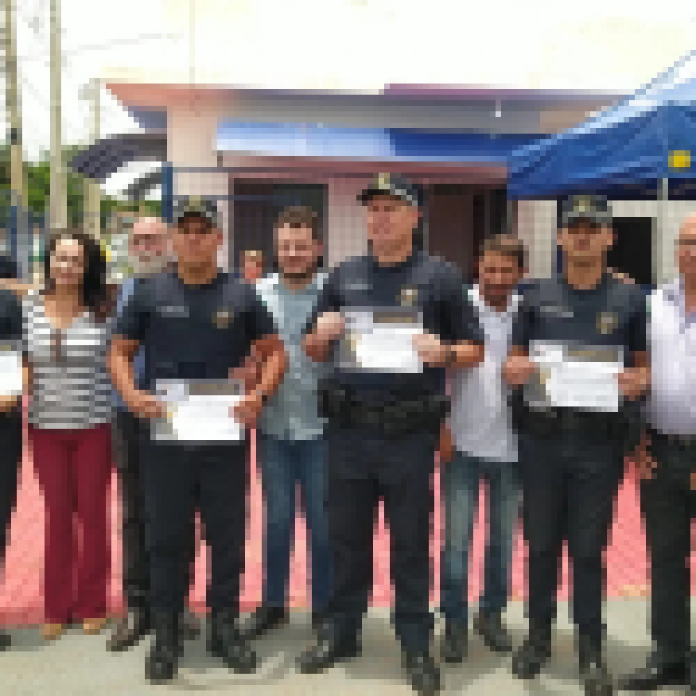 Prefeitura inaugura Base da GCM e uma Praça em George Oetterer