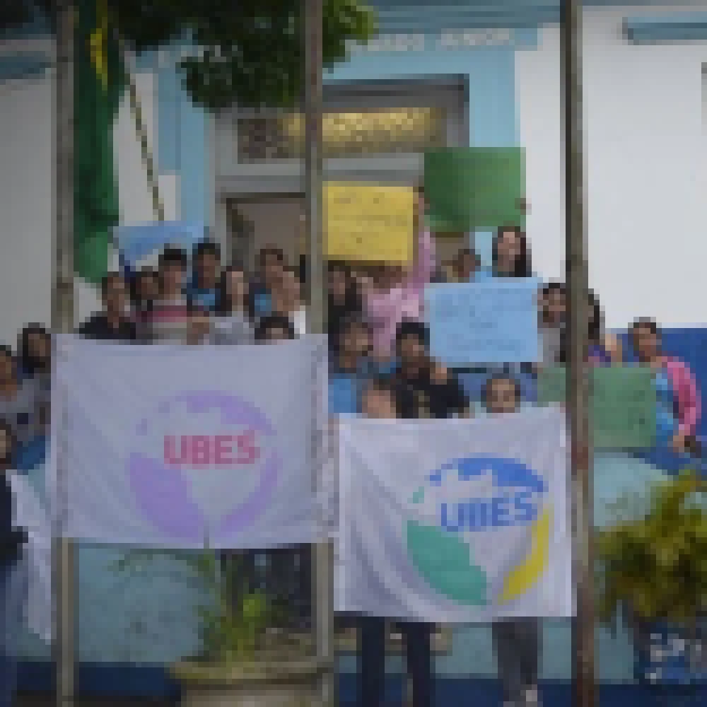 Alunos ocupam a Escola Estadual Gaspar Ricardo Junior contra a reorganização escolar