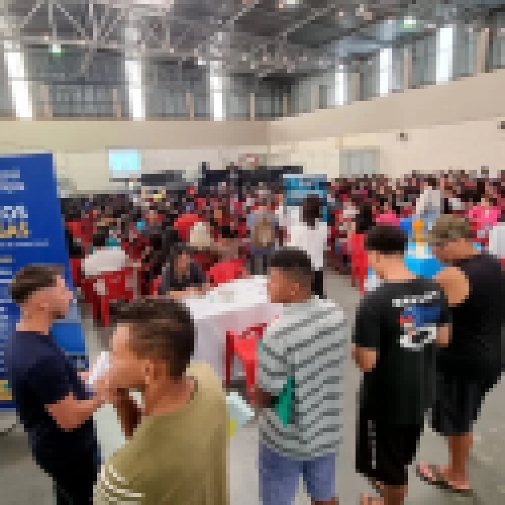 1º Mutirão de Empregos de Iperó reúne centenas de participantes em busca de uma das mais de 400 vagas oferecidas pelas empresas