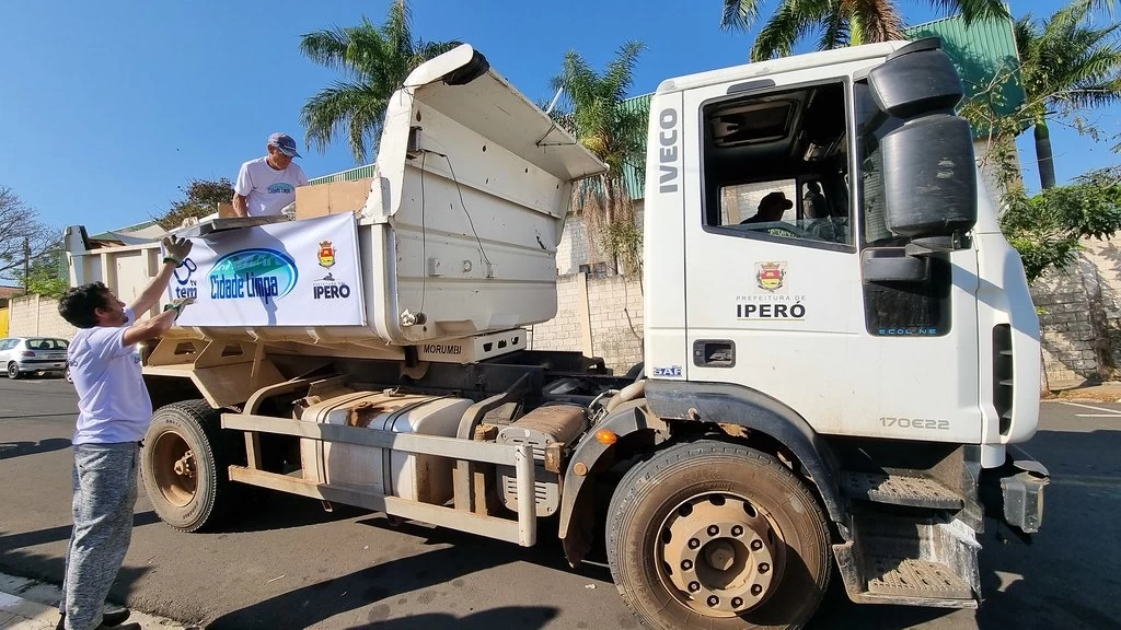 Projeto Cidade Limpa começa no dia 11 de agosto e vai percorrer 42 bairros da Iperó