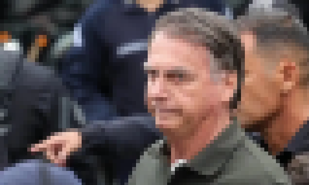 Bolsonaro recebe alta hospitalar; laudo aponta câncer de pele