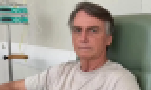 Jair Bolsonaro tem alta após três semanas internado em Brasília