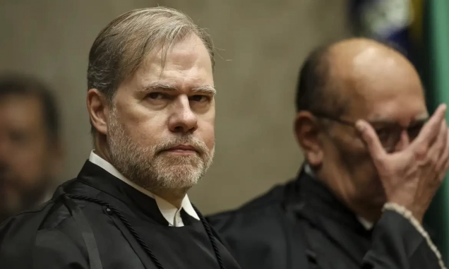 Toffoli se declara suspeito para julgar prisão de Vorcaro