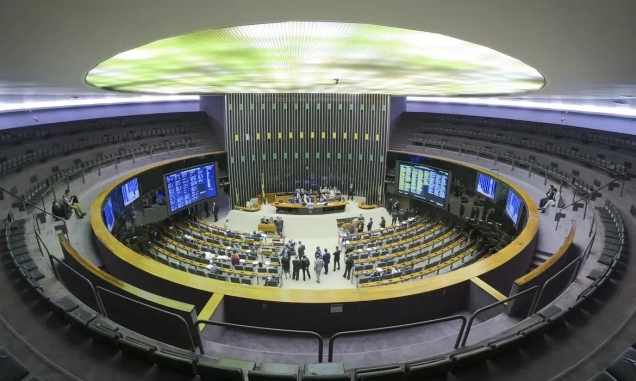 Câmara diz ao STF que não há irregularidades em indicações de emendas