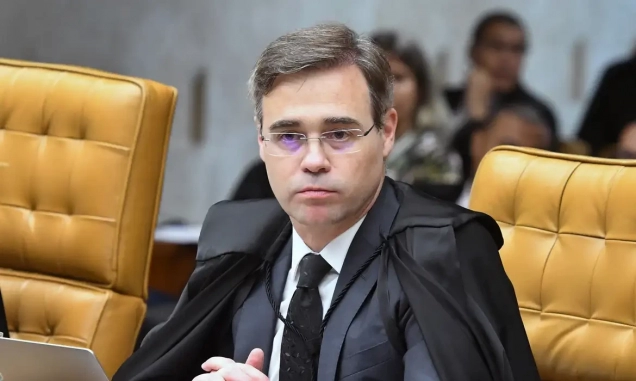 Mendonça que levar ao plenário conversas atribuídas a Vorcaro e Moraes