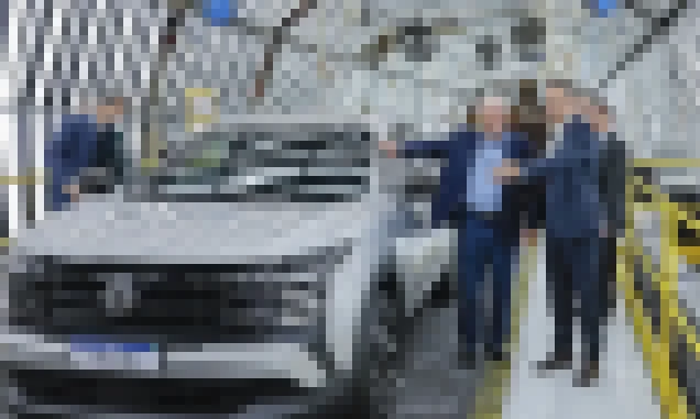 Em fábrica de carro, Lula destaca aumento de investimentos industriais