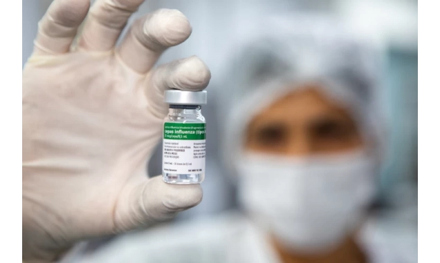 Vacina da gripe: entenda como acontece a vigilância do vírus influenza e a escolha das cepas do imunizante