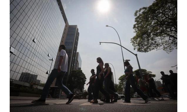 Defesa Civil prevê primavera marcada por calor intenso e temporais frequentes em São Paulo