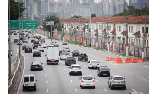 IPVA 2026: 4ª parcela vence nos próximos dias para placas com final 6, 7, 8 e 9; veja como fica o pagamento com o feriado