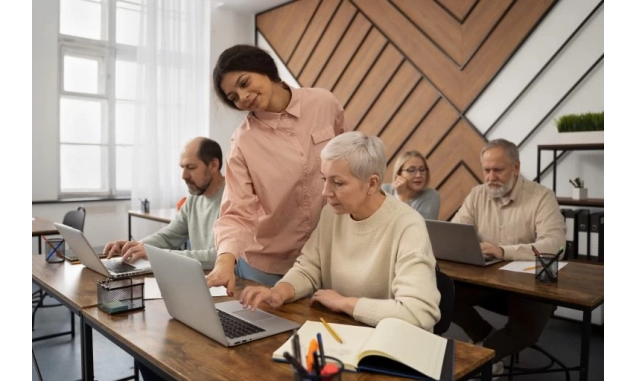 PATs realizam dia D com feirões de emprego que incluem vagas para pessoas com mais de 60 anos no estado de SP