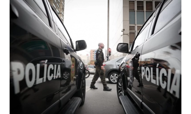 Polícia Civil de SP prende homem que transmitia maus-tratos de animais pela internet