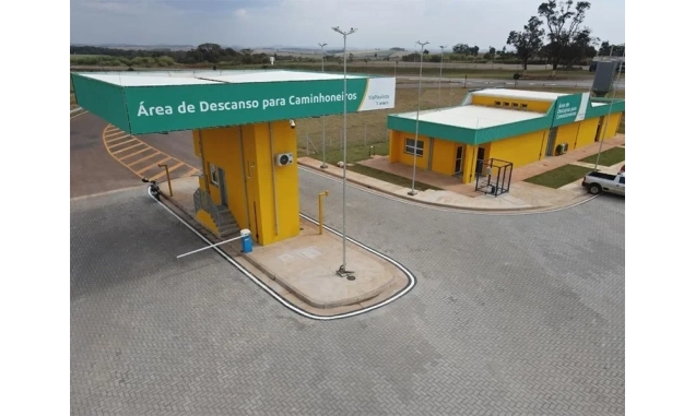 Benefícios das áreas de descanso transformam a rotina dos caminhoneiros nas rodovias paulistas