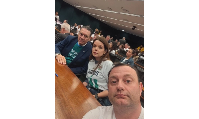 Caso Arthur Sorocaba mobiliza audiência na Câmara e recebe apoio do deputado Vitor Lippi