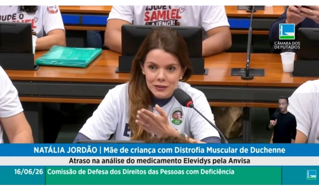 Famílias expõem desencontros e morosidade da Anvisa na liberação de remédio para doença rara