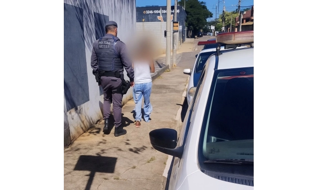 Polícia Militar de Iperó prende um dos integrantes da dupla que realizou furtos no centro da cidade