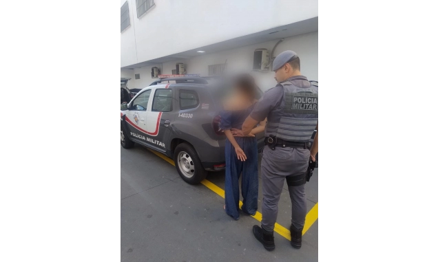 Polícia Militar captura procurada pela Justiça no Jardim Santa Cruz, em Iperó