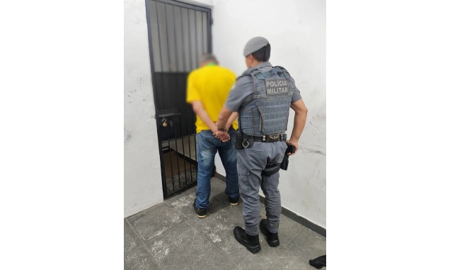 PM detém homem por descumprimento de medida protetiva em Iperó