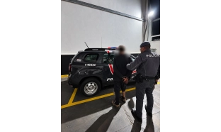 Polícia Militar prende homem em flagrante por furto de cabos no Centro de Iperó