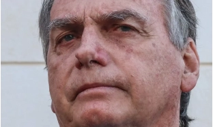 Equipe médica de Bolsonaro descarta complicações pós-cirúrgicas