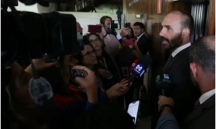 STF condena Eduardo Bolsonaro a inelegibilidade e a 4 anos de prisão