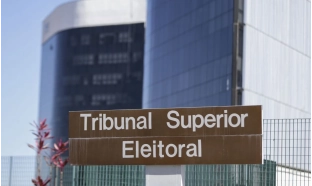 TSE barra anúncios de Lula acusando Flávio de ser contra escala 6x1