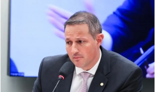 Derrite recua e mantém atuação da PF no combate ao crime organizado