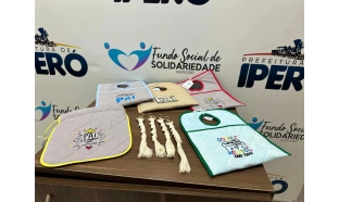 Alunos dos cursos do Fundo Social de Iperó expõem e vendem produtos em feira especial do Dia dos Pais