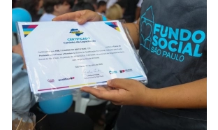 60 iperoenses se formam nos cursos de panificação e açougue em evento que contou com a presença do governador e da primeira-dama do Estado